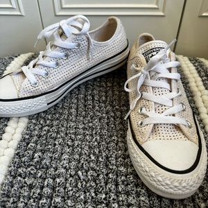 Converse White Sneaker